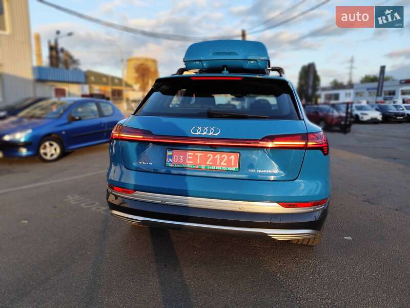 Внедорожник / Кроссовер Audi e-tron 2019 в Киеве