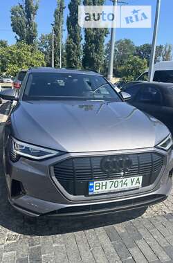 Позашляховик / Кросовер Audi e-tron 2019 в Одесі