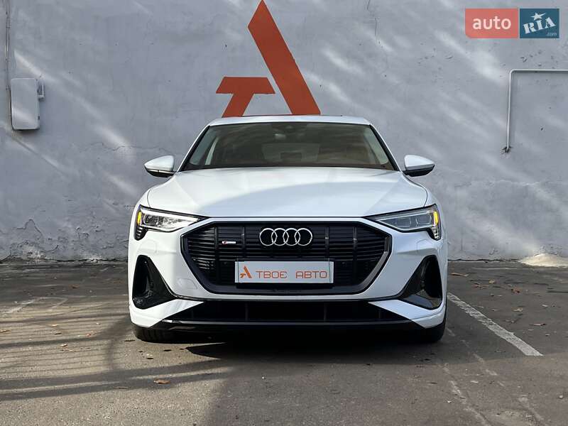 Позашляховик / Кросовер Audi e-tron 2020 в Одесі