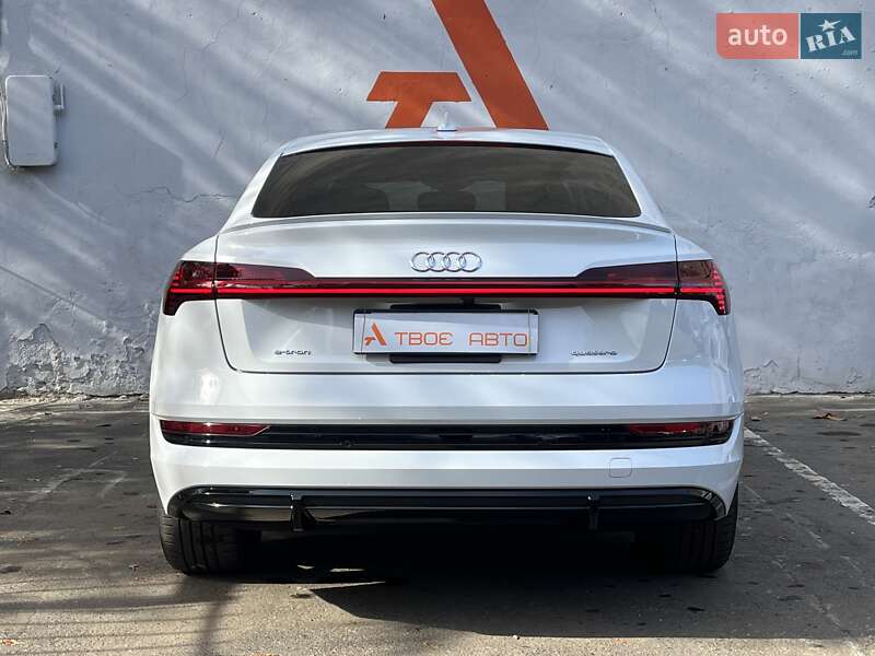 Позашляховик / Кросовер Audi e-tron 2020 в Одесі