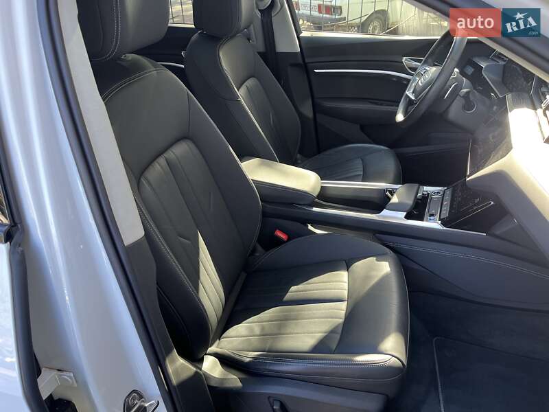 Позашляховик / Кросовер Audi e-tron 2020 в Одесі