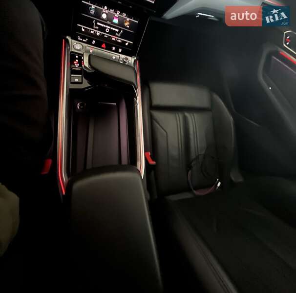 Внедорожник / Кроссовер Audi e-tron 2020 в Львове