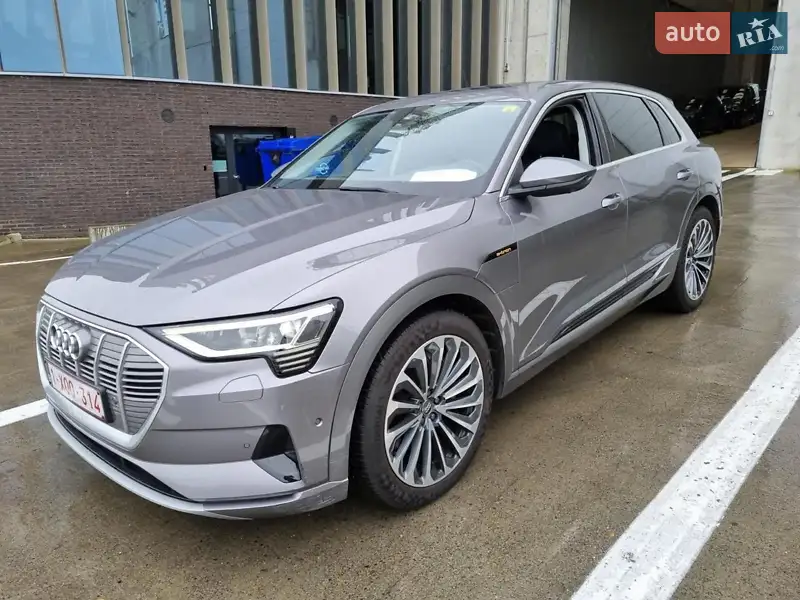 Audi e-tron 2019