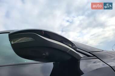 Внедорожник / Кроссовер Audi e-tron 2020 в 