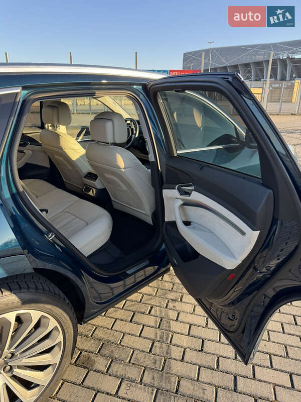 Позашляховик / Кросовер Audi e-tron 2019 в Львові фото 44 Позашляховик / Кросовер Audi e-tron 2019 в Львові