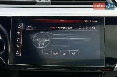 Внедорожник / Кроссовер Audi e-tron 2020 в 