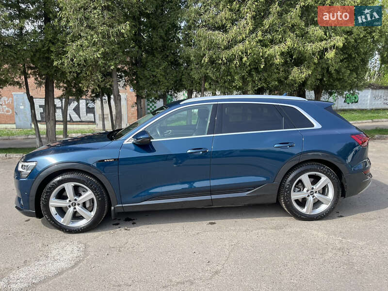 Внедорожник / Кроссовер Audi e-tron 2021 в Львове