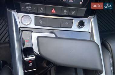 Позашляховик / Кросовер Audi e-tron 2020 в 