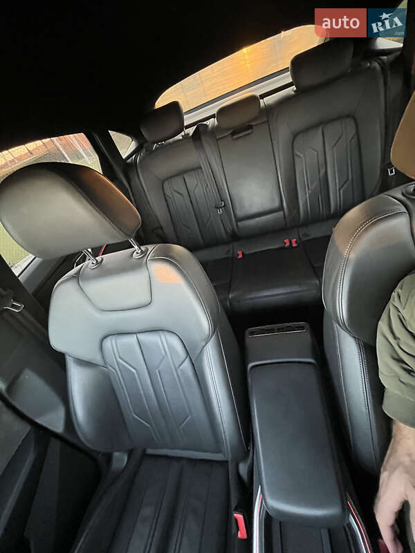 Внедорожник / Кроссовер Audi e-tron 2020 в Львове