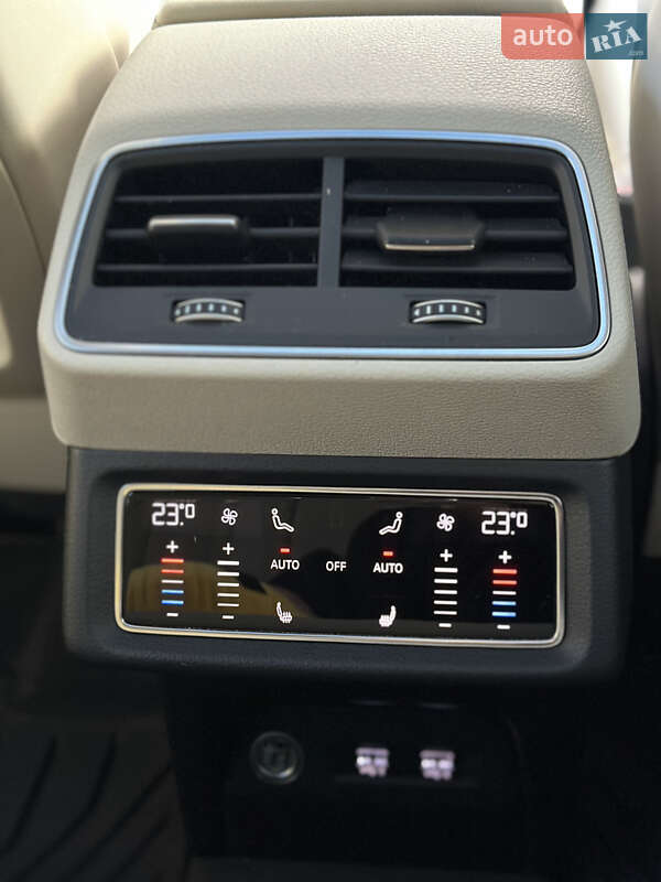 Внедорожник / Кроссовер Audi e-tron 2019 в Полтаве