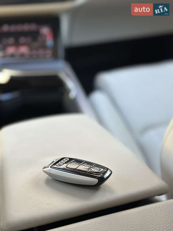 Внедорожник / Кроссовер Audi e-tron 2019 в Полтаве