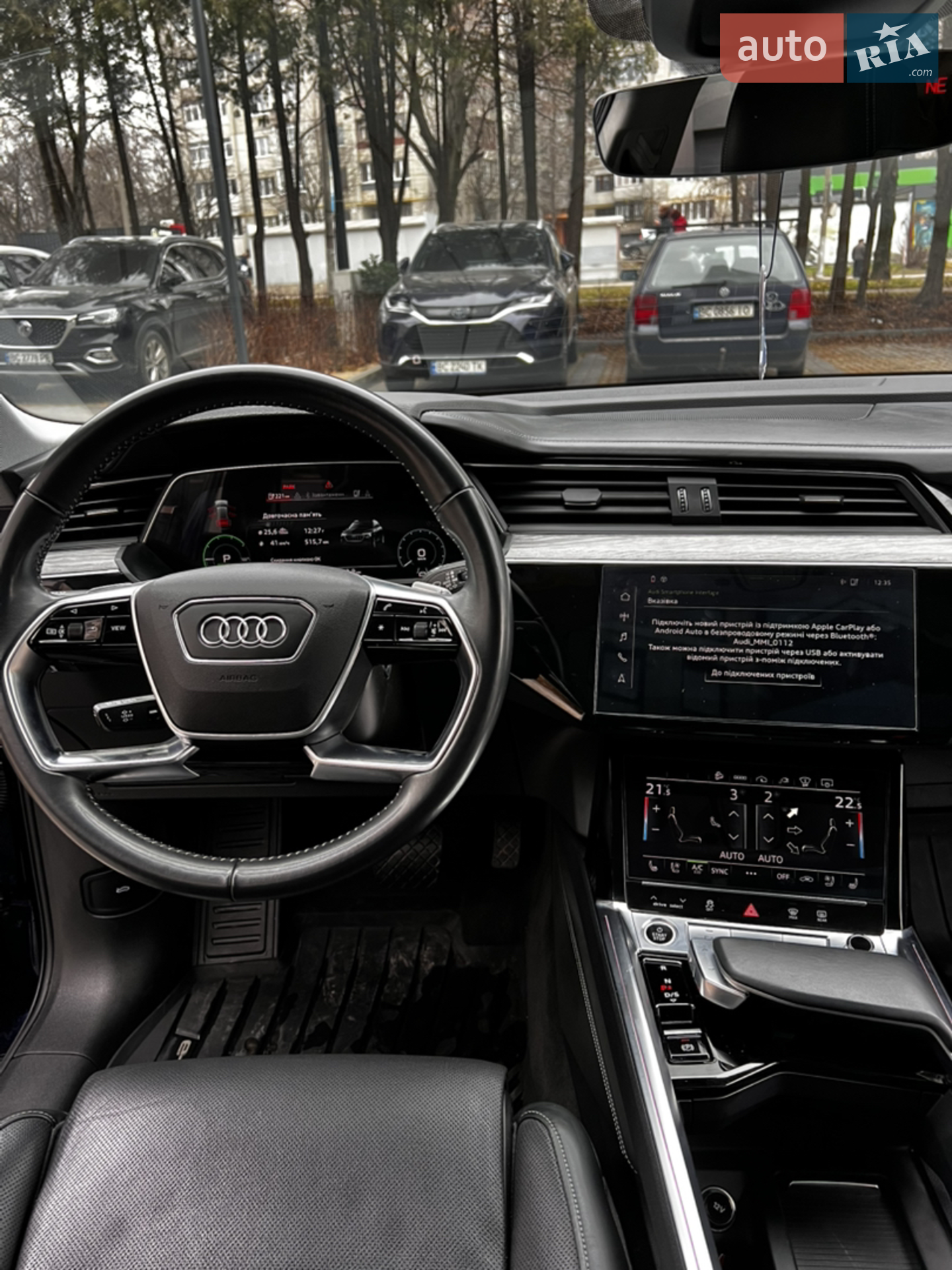 2020 Audi e-tron - мініатюра 11