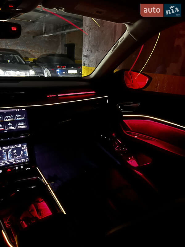 Внедорожник / Кроссовер Audi e-tron 2020 в Львове