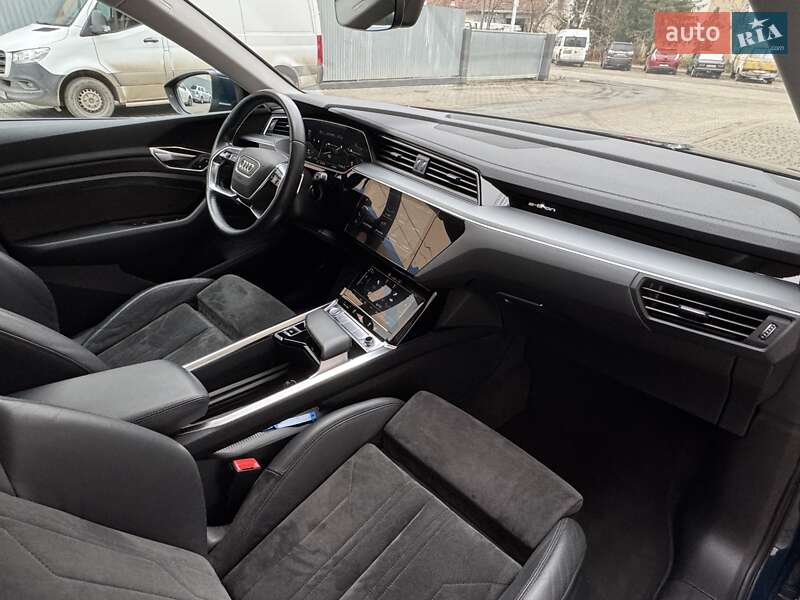 Внедорожник / Кроссовер Audi e-tron 2020 в Ивано-Франковске фото 41 Внедорожник / Кроссовер Audi e-tron 2020 в Ивано-Франковске