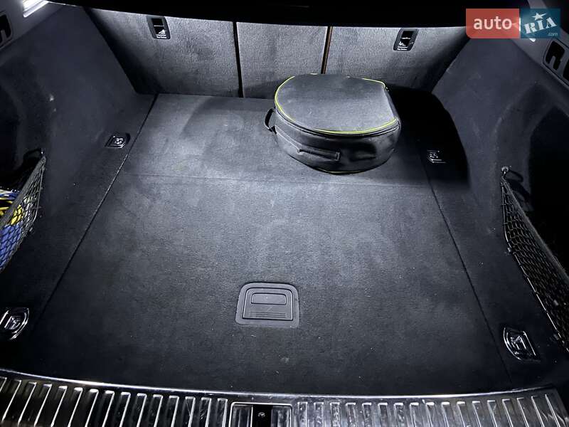 Внедорожник / Кроссовер Audi e-tron 2019 в Одессе