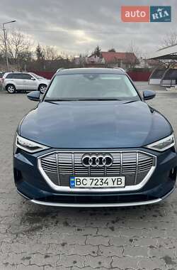 Внедорожник / Кроссовер Audi e-tron 2019 в 