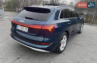 Внедорожник / Кроссовер Audi e-tron 2019 в 