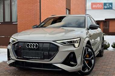 Внедорожник / Кроссовер Audi e-tron 2021 в Киеве