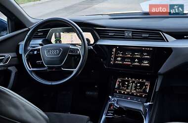 Позашляховик / Кросовер Audi e-tron 2021 в Тернополі