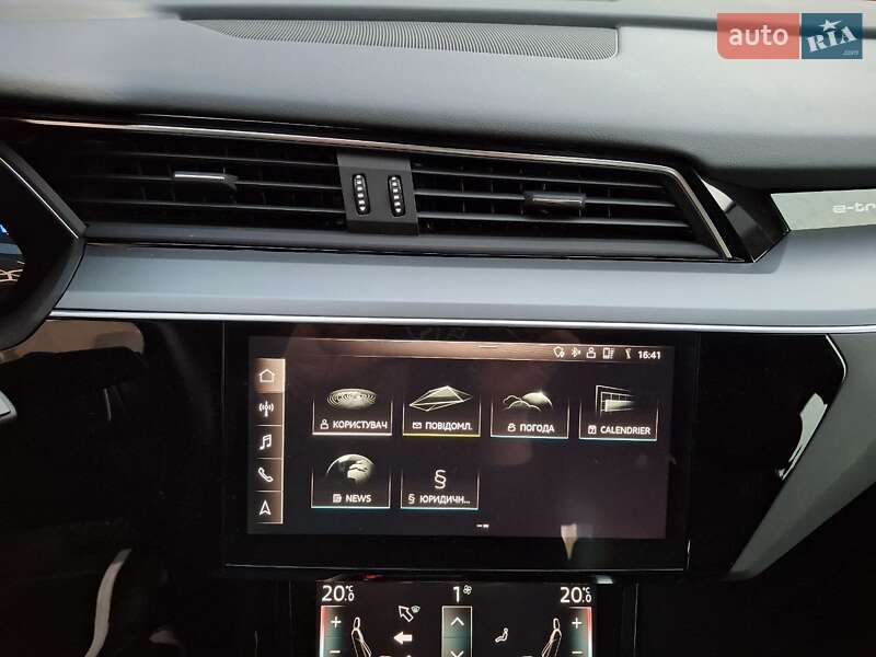 Внедорожник / Кроссовер Audi e-tron 2020 в Ужгороде