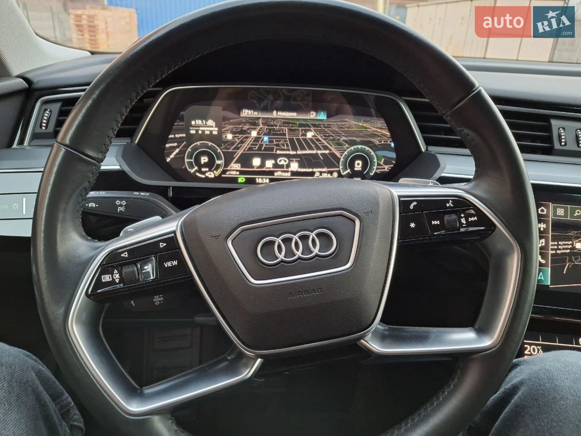 2020 Audi e-tron - мініатюра 12