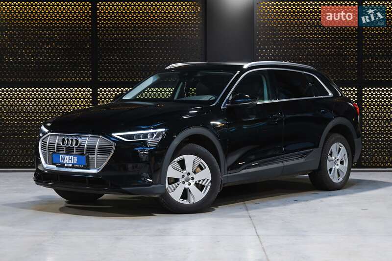 Audi e-tron 2019