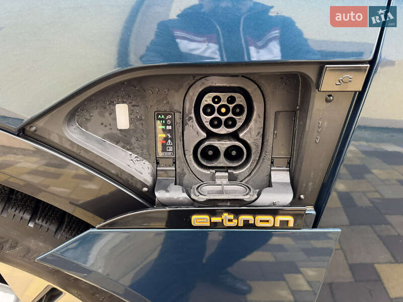 Позашляховик / Кросовер Audi e-tron 2020 в Львові фото 23 Позашляховик / Кросовер Audi e-tron 2020 в Львові
