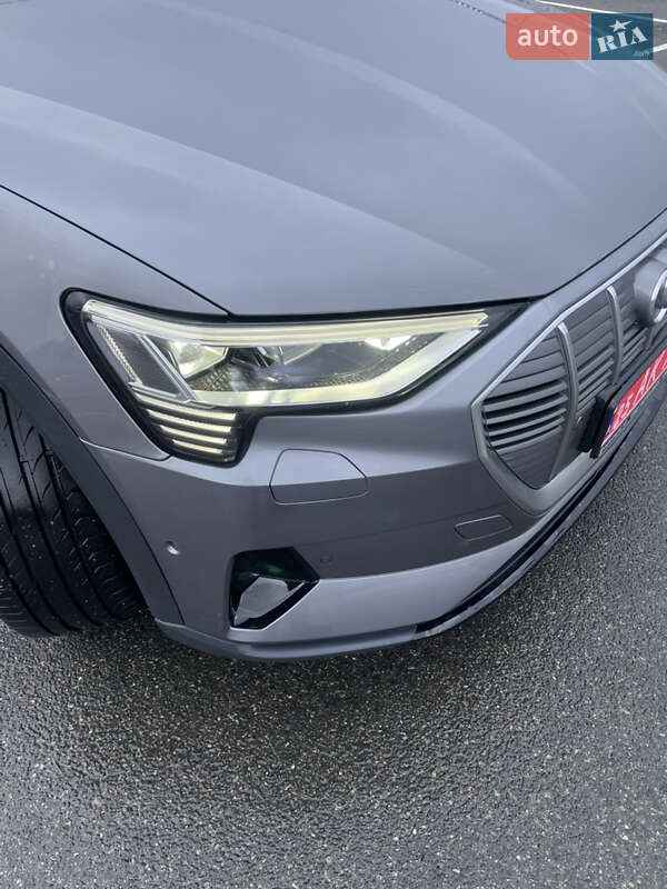 Внедорожник / Кроссовер Audi e-tron 2020 в Киеве