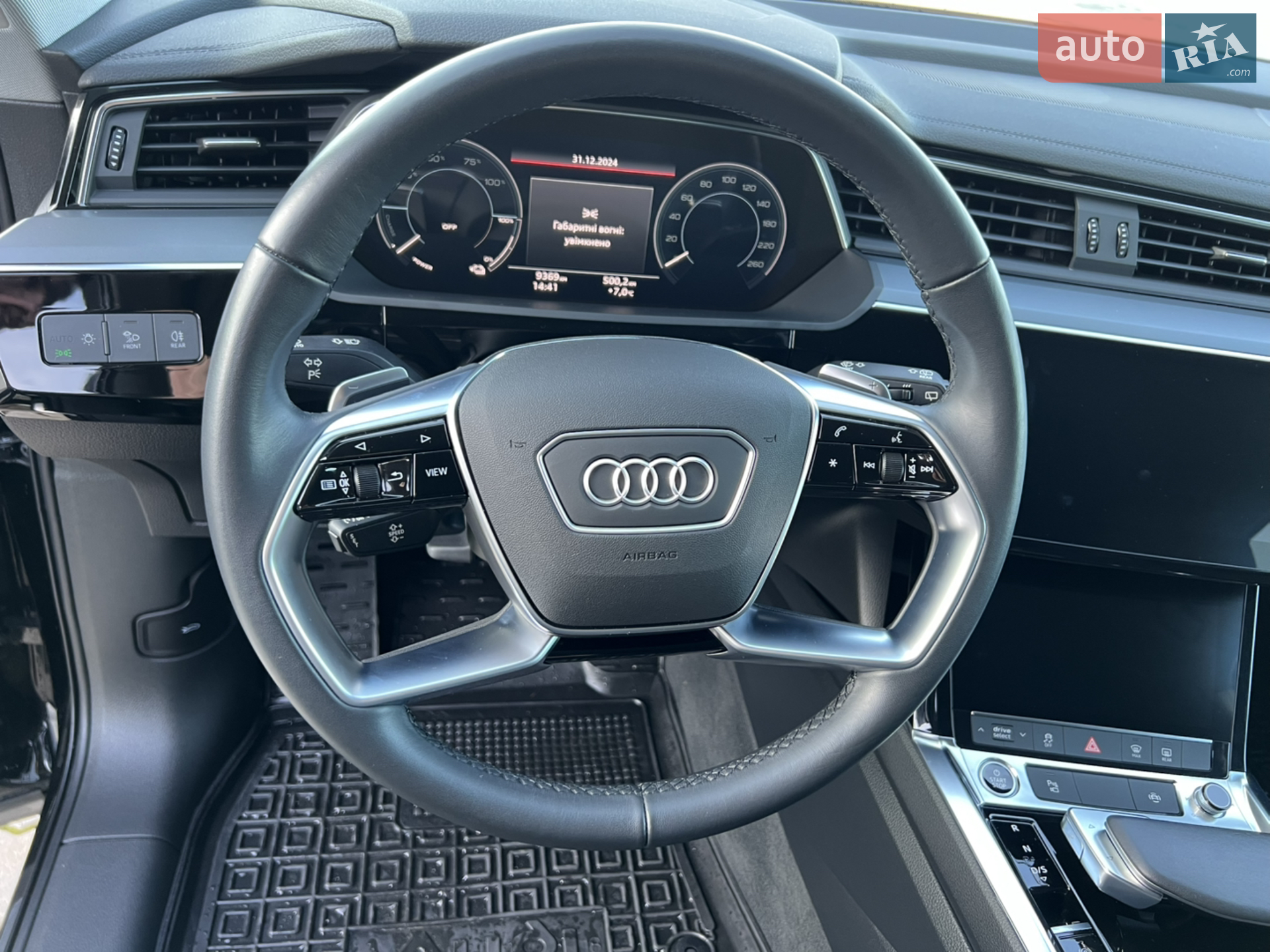 2022 Audi e-tron - мініатюра 8