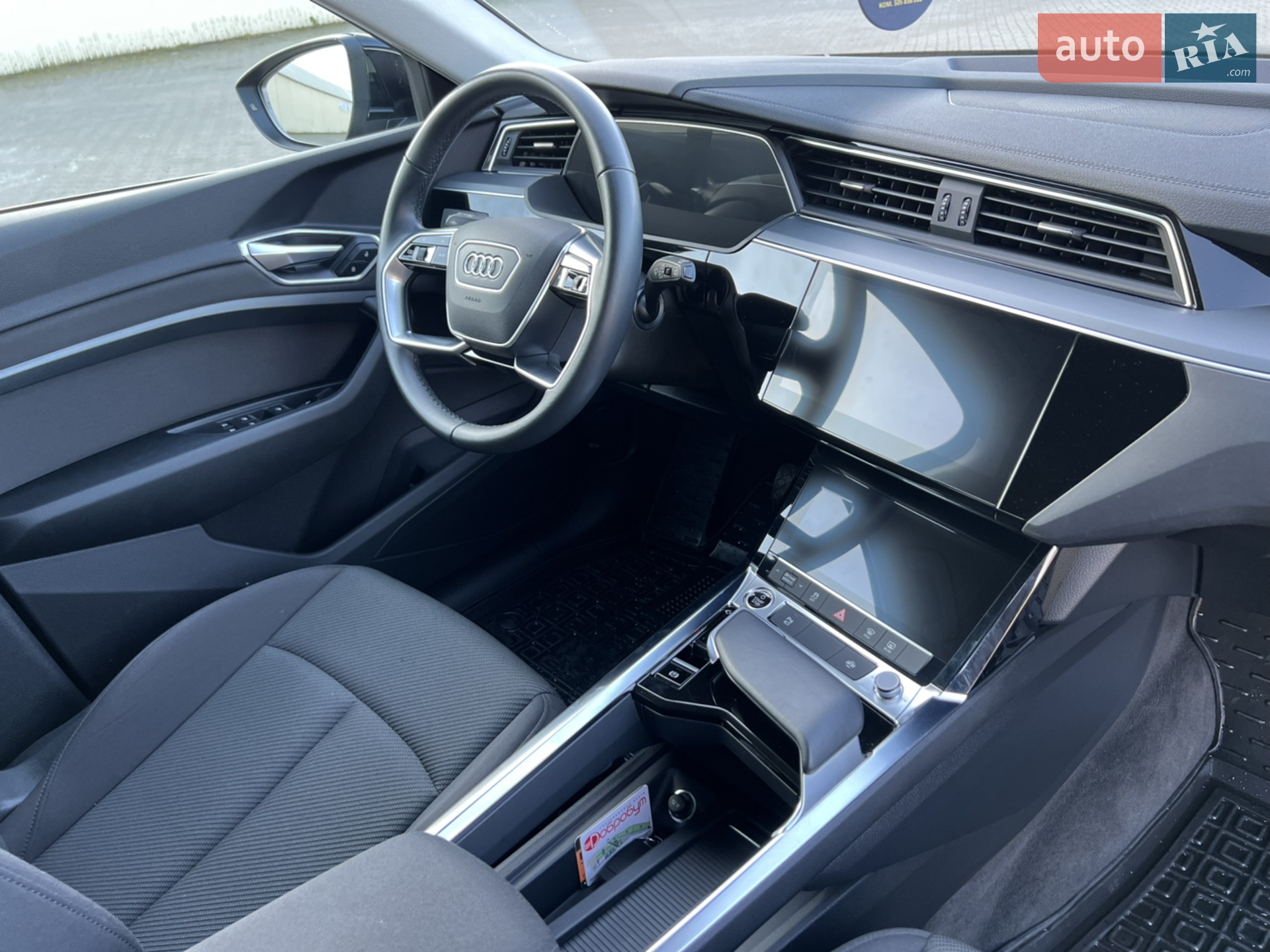 2022 Audi e-tron - мініатюра 26