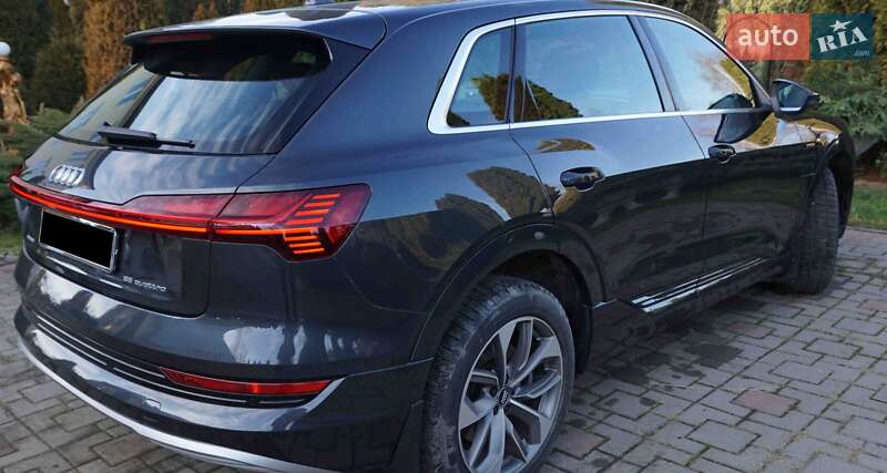 Внедорожник / Кроссовер Audi e-tron 2019 в Коломые фото 8 Внедорожник / Кроссовер Audi e-tron 2019 в Коломые