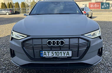 Внедорожник / Кроссовер Audi e-tron 2019 в 