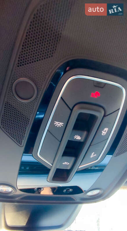 Позашляховик / Кросовер Audi e-tron 2020 в Харкові