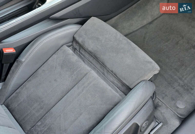 Внедорожник / Кроссовер Audi e-tron 2019 в Киеве