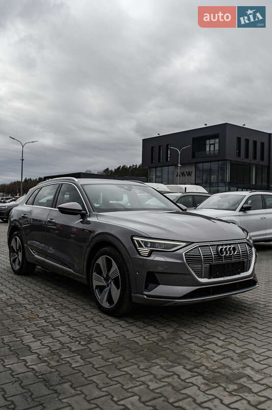 Внедорожник / Кроссовер Audi e-tron 2020 в Львове фото 15 Внедорожник / Кроссовер Audi e-tron 2020 в Львове