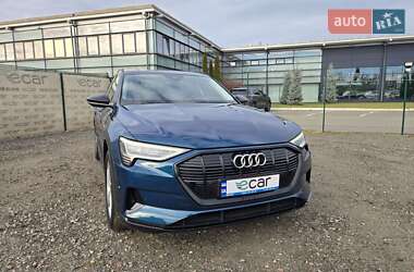 Внедорожник / Кроссовер Audi e-tron 2020 в Киеве