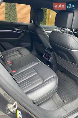 Внедорожник / Кроссовер Audi e-tron 2019 в 