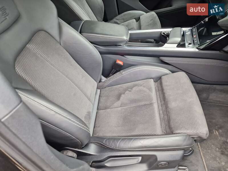 Внедорожник / Кроссовер Audi e-tron 2020 в Львове