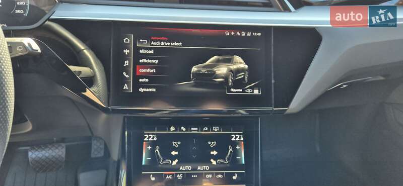 Внедорожник / Кроссовер Audi e-tron 2022 в Черкассах