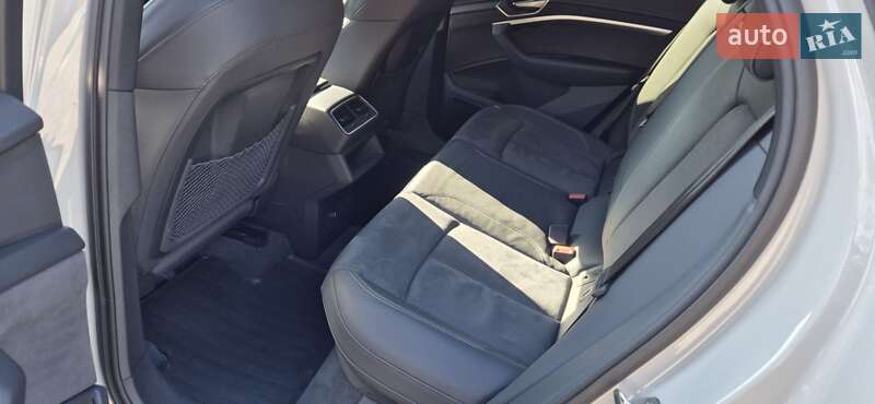 Внедорожник / Кроссовер Audi e-tron 2022 в Черкассах