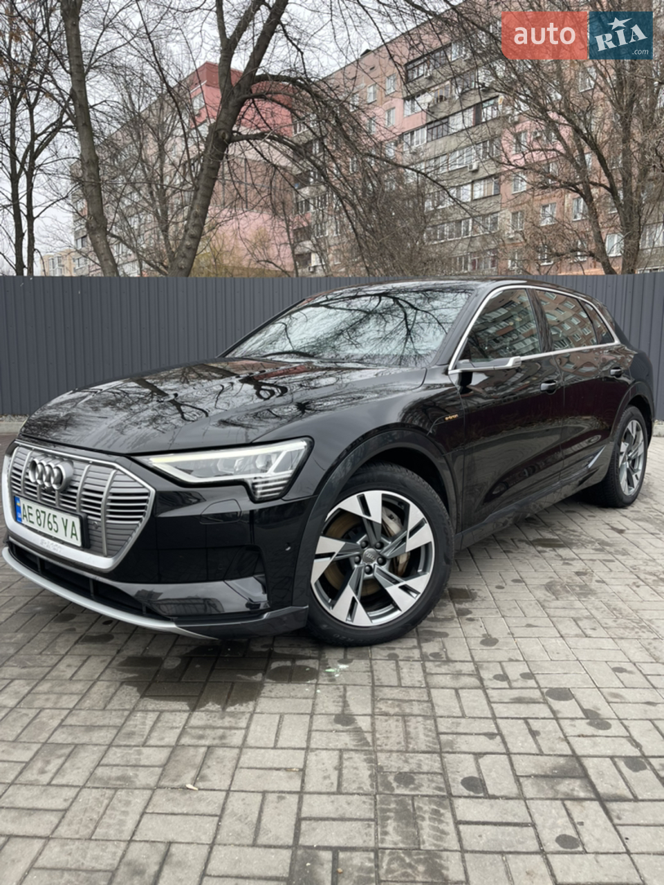 2020 Audi e-tron - мініатюра 32