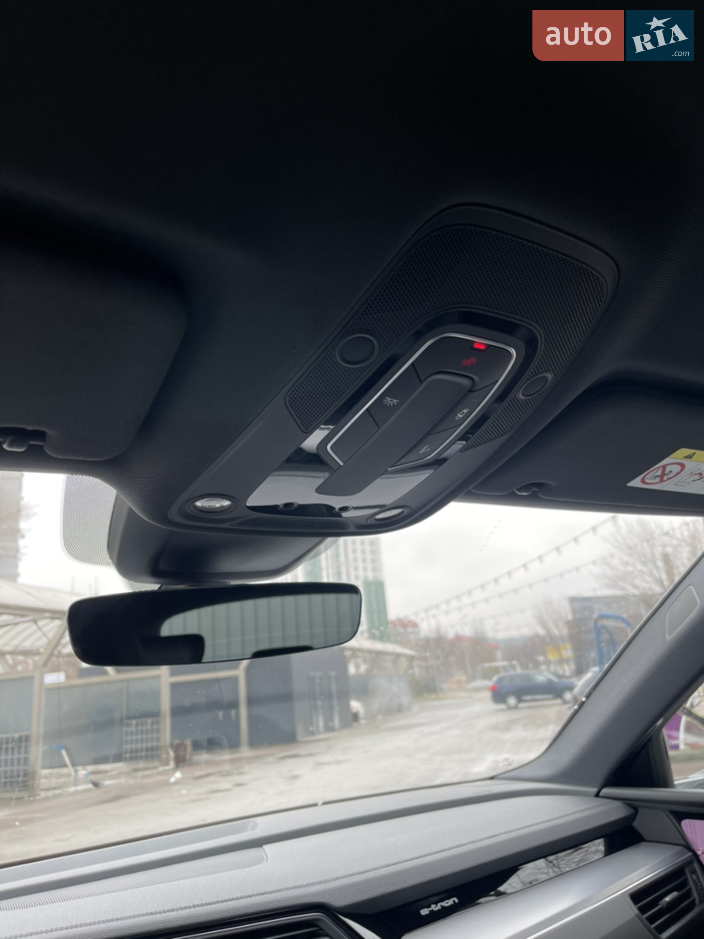 2019 Audi e-tron - мініатюра 33