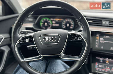 Универсал Audi e-tron 2019 в 