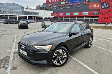 Внедорожник / Кроссовер Audi e-tron 2020 в Киеве