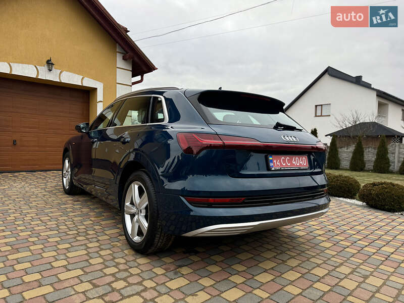 Позашляховик / Кросовер Audi e-tron 2020 в Львові