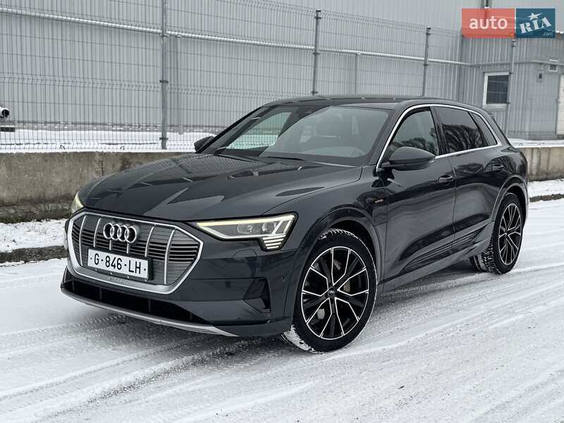 Позашляховик / Кросовер Audi e-tron 2019 в Дніпрі