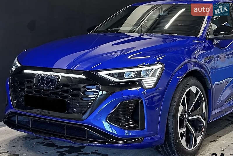 Audi e-tron 2022