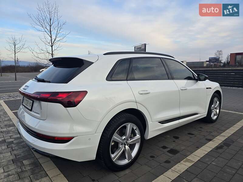 Внедорожник / Кроссовер Audi e-tron 2020 в Мукачево