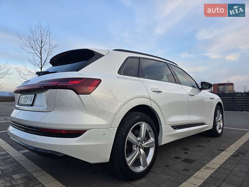 Внедорожник / Кроссовер Audi e-tron 2020 в Мукачево