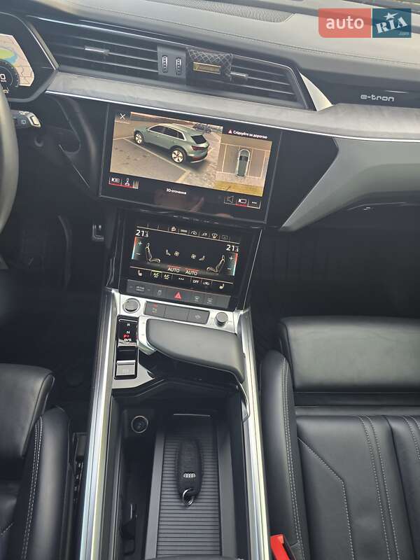Внедорожник / Кроссовер Audi e-tron 2020 в Мукачево